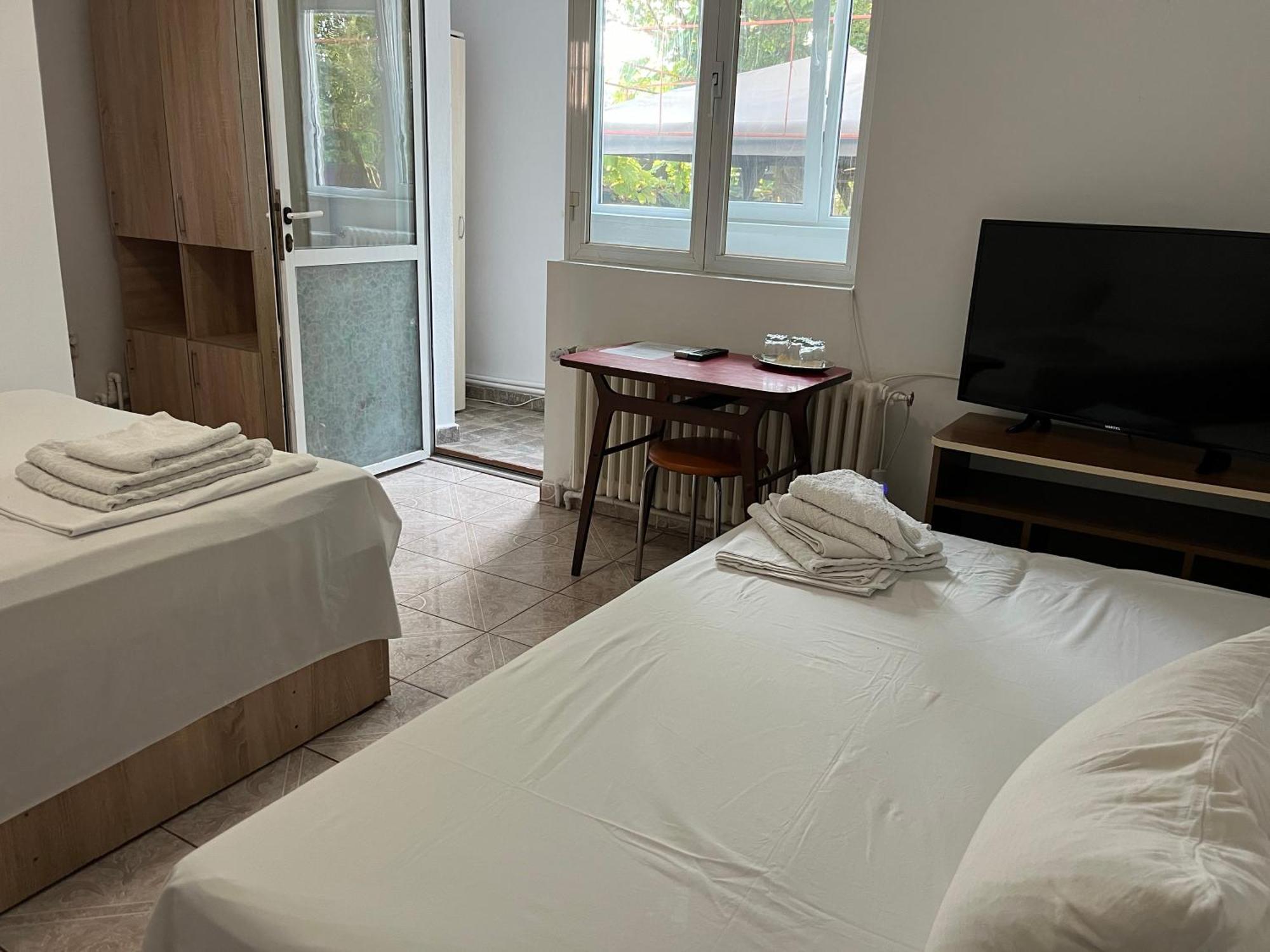 Casa Cu Foisor 3*