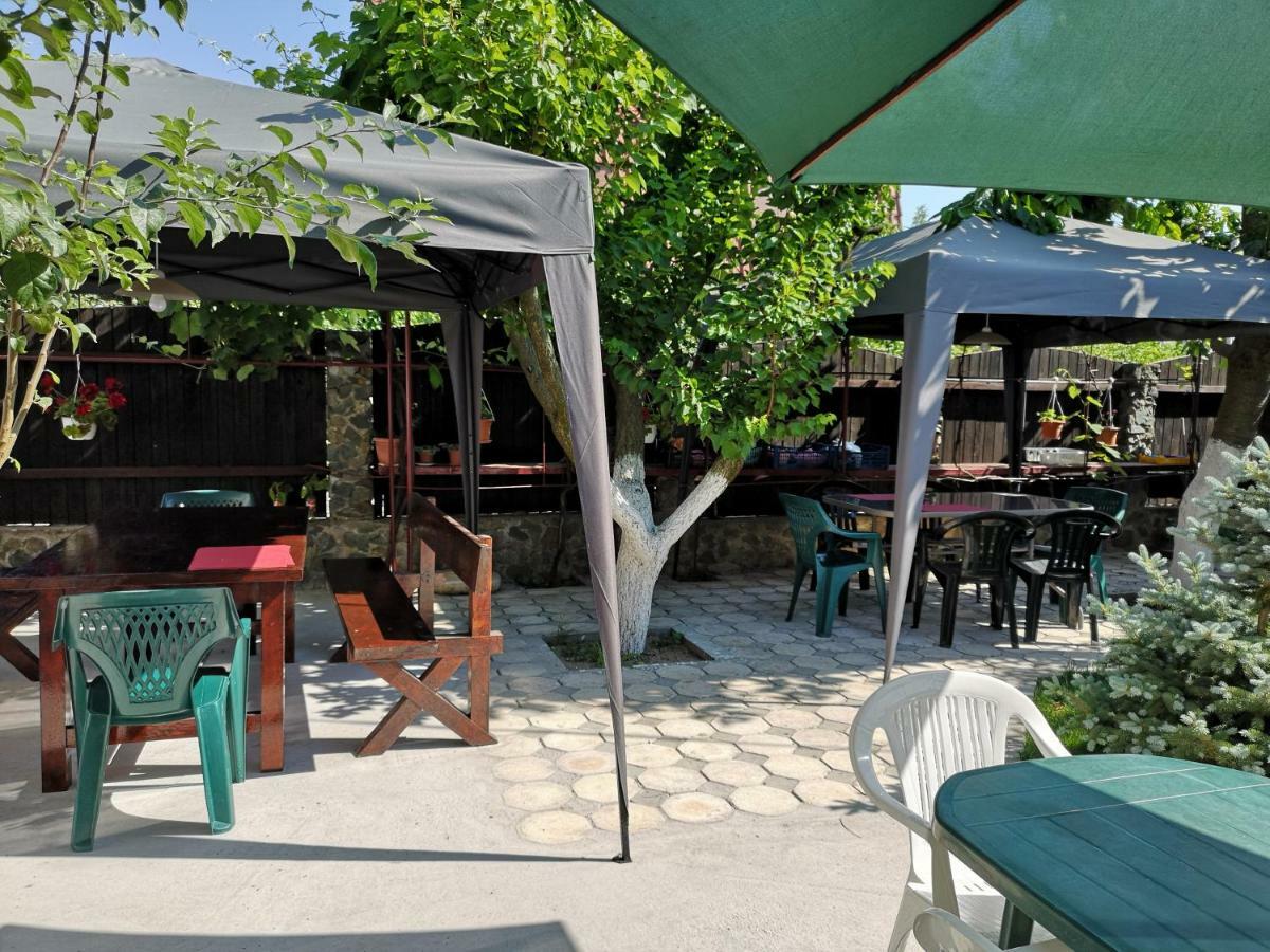 Casa Cu Foisor 3*